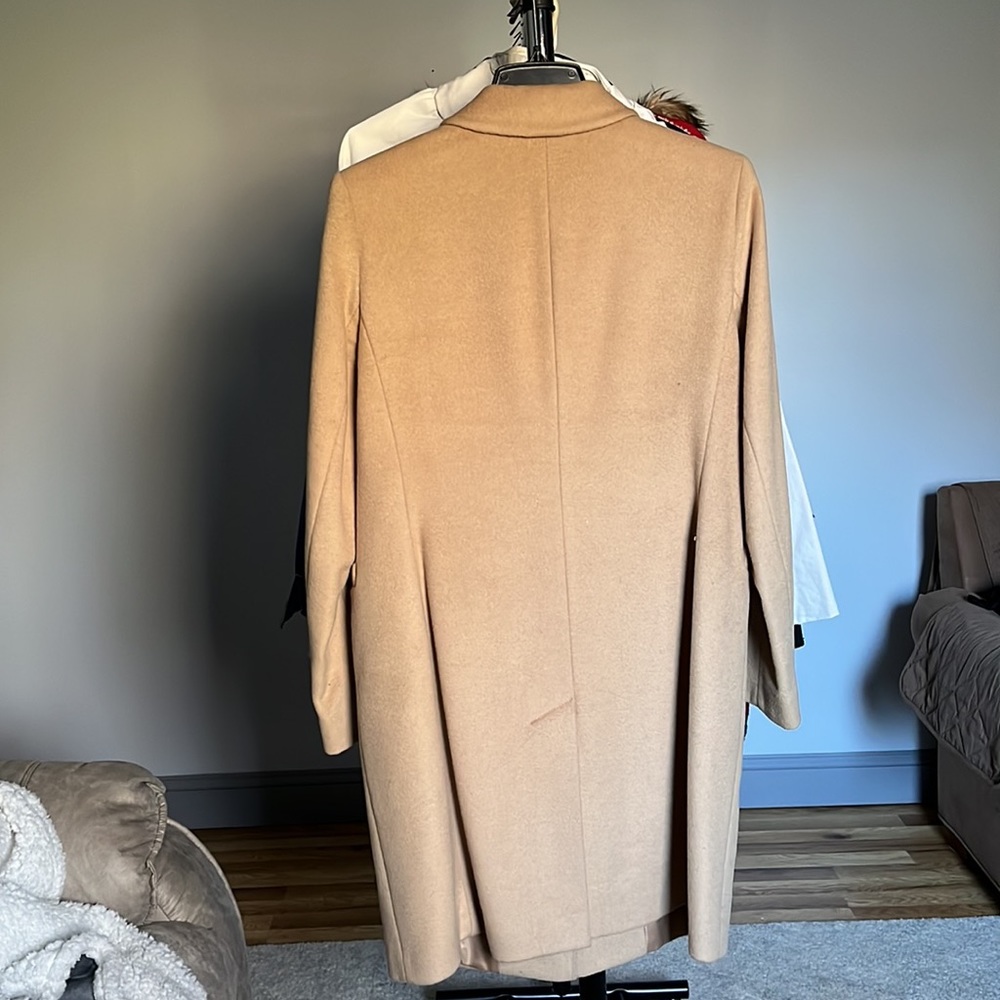 Wool coat - Picture 2 of 3
